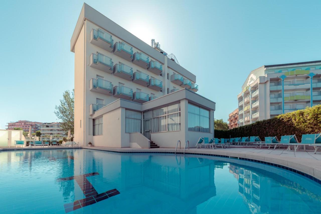 Hotel Imperiale Cattolica Exterior foto