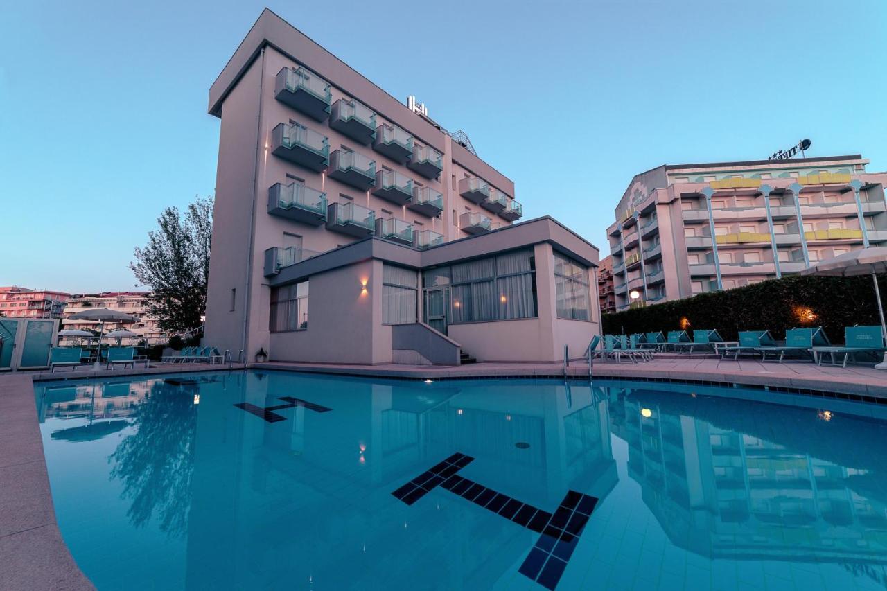 Hotel Imperiale Cattolica Exterior foto